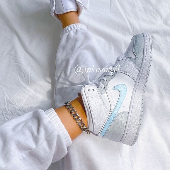 Nike custom air jordan 1 mid sneakers - Picture 2 of 3